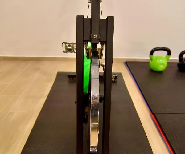 Azzurro - With Private Rooftop Jacuzzi דירה *