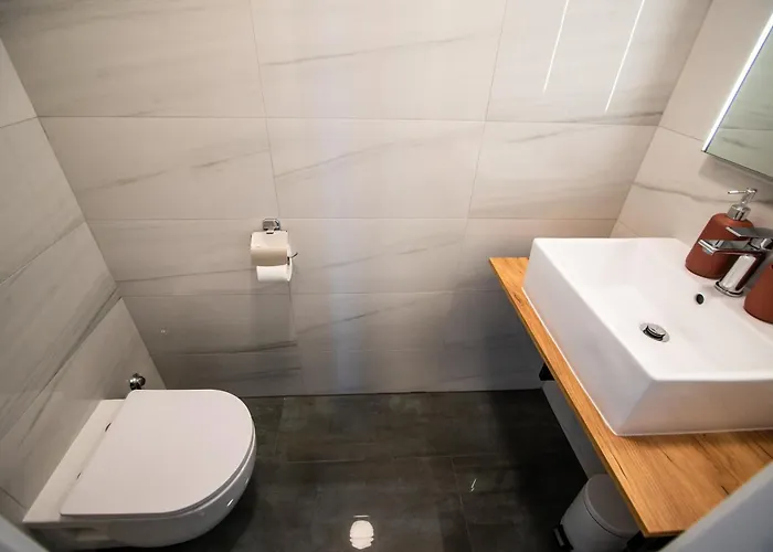 Azzurro - With Private Rooftop Jacuzzi Задар